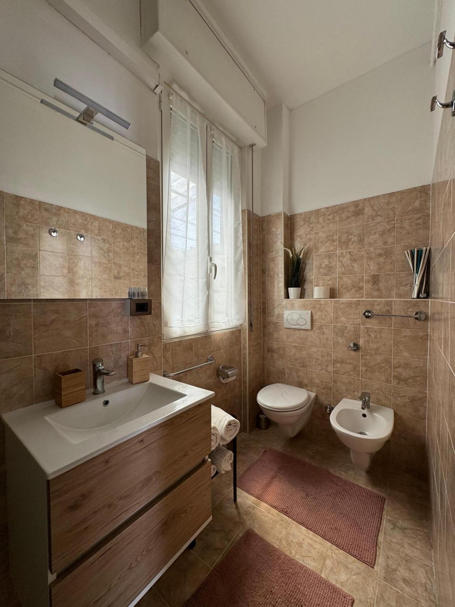 La Casa Di Tom - Homy Milano Appartement Buitenkant foto