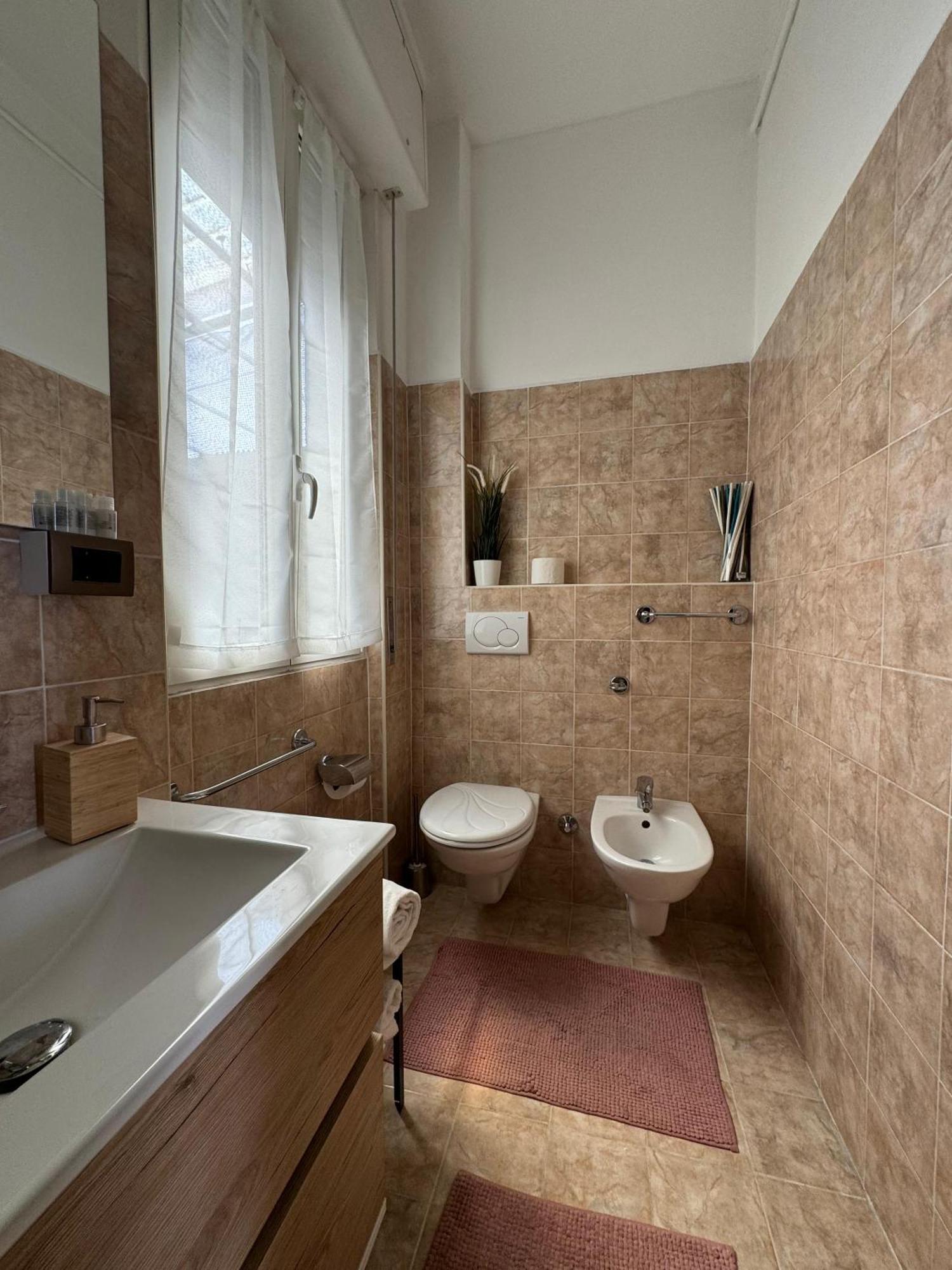 La Casa Di Tom - Homy Milano Appartement Buitenkant foto